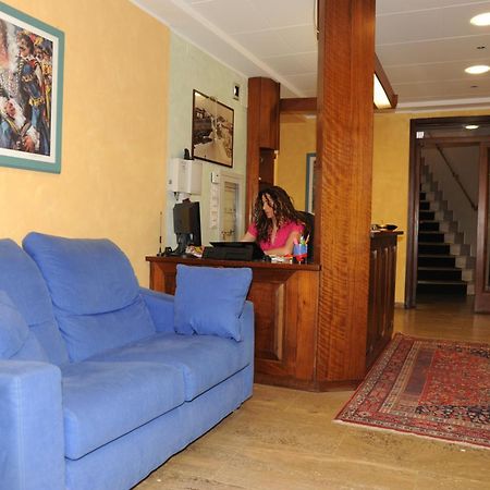 Hotel Valentini Inn Foligno Eksteriør billede