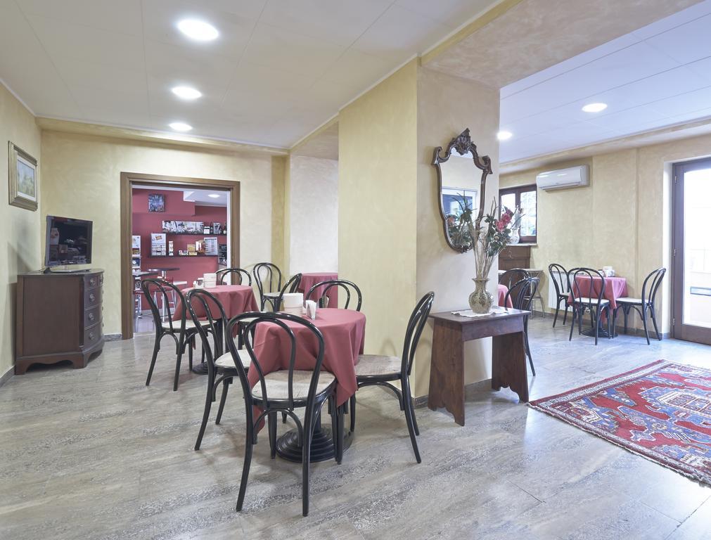 Hotel Valentini Inn Foligno Eksteriør billede