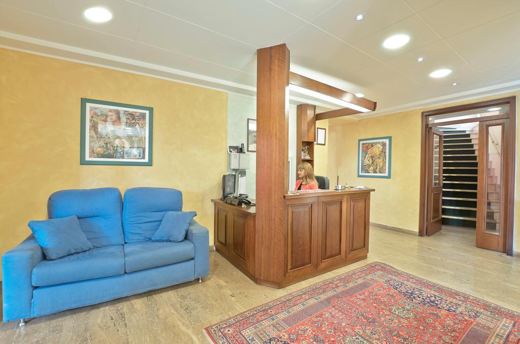 Hotel Valentini Inn Foligno Eksteriør billede